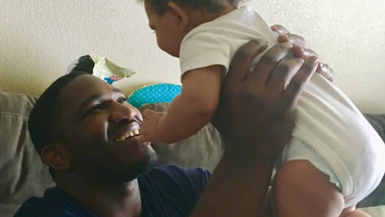 Former Arizona linebacker Sterling Lewis dies at 32